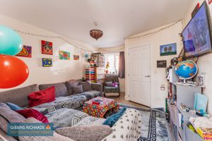 Sitting Room- click for photo gallery